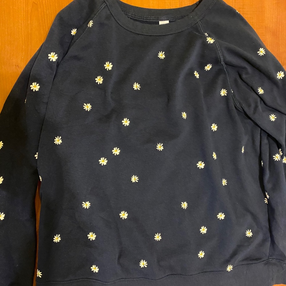 Old Navy Sweatshirt